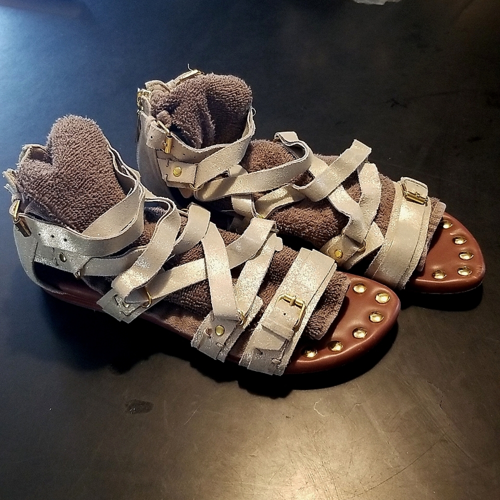 STRAPPY SANDALS